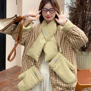 Reversible College-Style Round-Neck Down Jacket for Women - 2024 Winter Korean Style Age-Reducing Small-Sized White Duck Down Coat