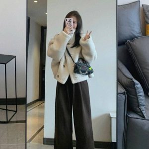 Reversible Leather and Fur Motorcycle Jacket for Women - Vintage Lamb Wool Coat, Thickened Winter Design for Petite Sizes