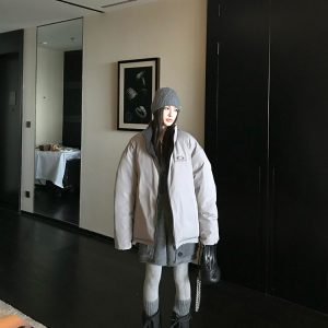 Reversible White Duck Down Jacket with Puffed Design and Stand Collar - 90s American Style Warm Outerwear