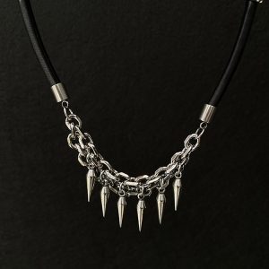 Rivet Black Leather Strap Punk Necklace for Women - Y2K Clavicle Chain Accessory in Subculture Style
