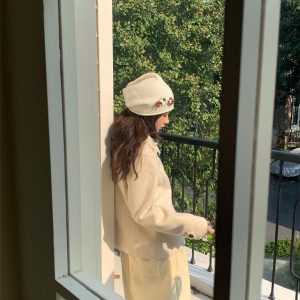 Rolled-Edge Merino Wool Pile Hat - Cute Ear-Protecting Knitted Hat for Cozy Style - Perfect for 90s and Y2K Fashion