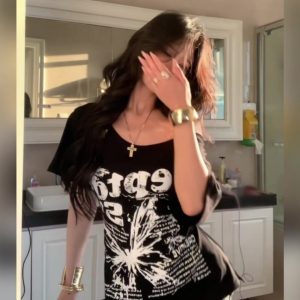 Sexy Black Butterfly Print Off-Shoulder T-Shirt for Women - Casual Loose Summer Short Sleeve Top in American Style