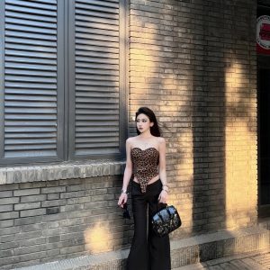 Sexy Leopard Print Strapless Camisole for Women - Irregular Short Base Top, American Style, 2024 Summer Fashion