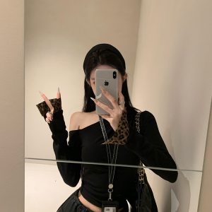 Sexy Off-Shoulder Irregular Plaid Patchwork Slim-Fit Long Sleeve Top for Women - Y2K Fashion Trend