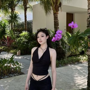 Sheer Lace Two-Color Set - Flirty Rose-Inspired Design for Early Summer - Sexy Yet Innocent Style