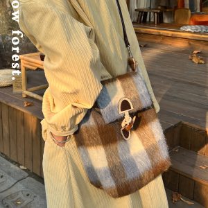 Snowy Mountain Forest Woolen Plaid Crossbody Bag - Retro Large-Capacity Versatile Shoulder Bag for Y2K and Vintage Style