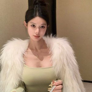 Soft Comfortable Long Sleeve T-Shirt for Women, Autumn Winter Slim Fit U-Neck with Chest Pads, Perfect Base Layer Top