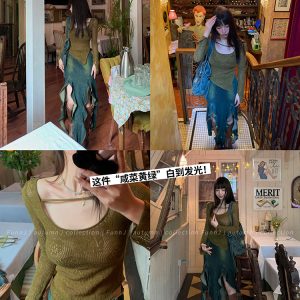 Square Design Slim Fit Knitted Top for Women, Waist-Defining Layering Shirt, Autumn Fashion Essential