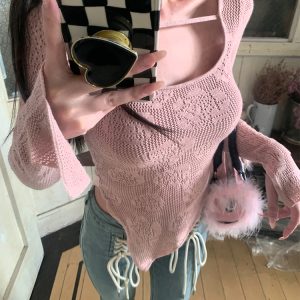 Square Design Slim Fit Knitted Top for Women, Waist-Defining Layering Shirt, Autumn Fashion Essential