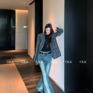 Starry Wool French Style Plaid Coat and Boucle Vest Set - Chic 90s Inspired Outerwear for Effortless Layering