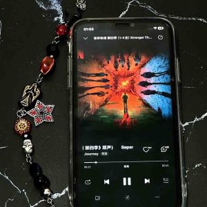 Strange Stories Album Cover Bead Bracelet - Niche Style, Artistic Accessory for Unique Fashion Statements