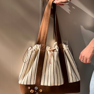 Striped Knitted Large Capacity Tote Bag for Commuting - Southern France Wheat Wave Design - Stylish Shoulder Bag