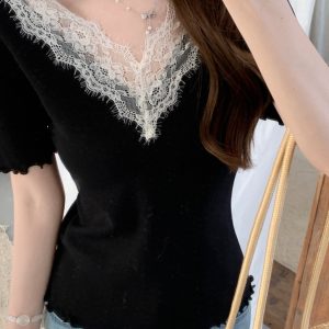 Stylish Spliced Lace Trim Fitted Short Sleeve T-Shirt - Unique Design for 2025, Perfect for 90s and Y2K Inspired Looks