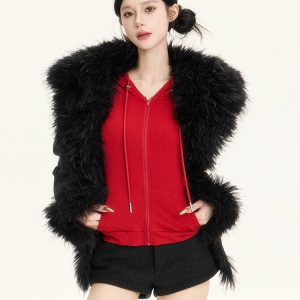 Stylish Urban Fluffy Large Lapel Slim Fit Short Textured Wool Coat for Autumn Winter Fashion