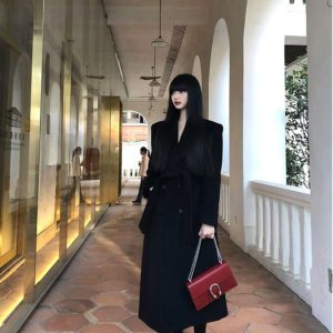 Stylish Women's Long Woolen Coat - French Black Winter Outerwear with Tall Waist Design for Chic, Timeless Elegance