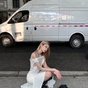 Summer Multi-Wear Pleated Backless Dress for Women - Waist-Cinching, Slimming Irregular Tank Style, Sexy 90s-Inspired Long Dress