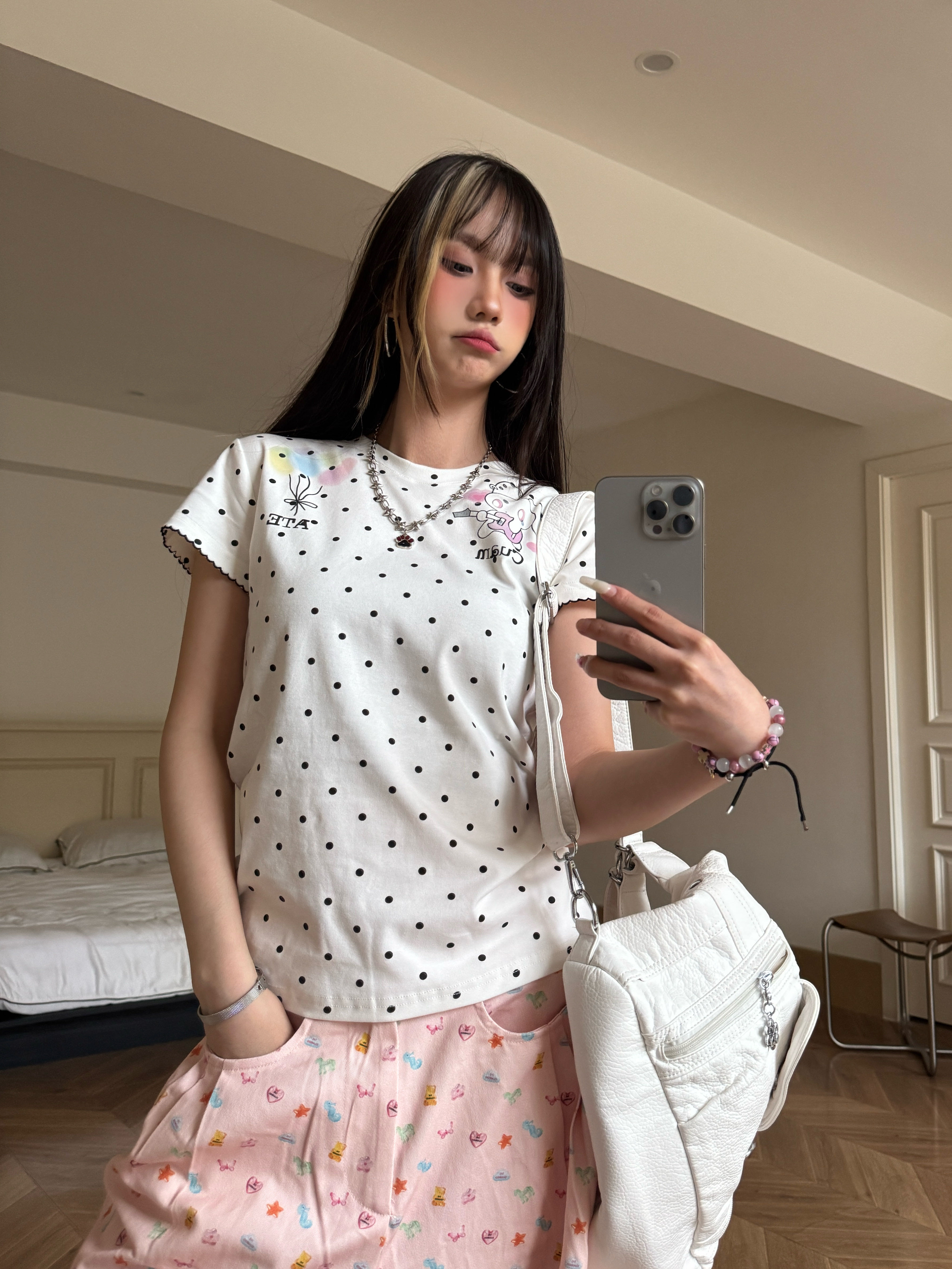 Summer Slim Fit Cartoon Rabbit Polka Dot T-Shirt for Women - Cute Casual Style, Trendy Hot Girl Design