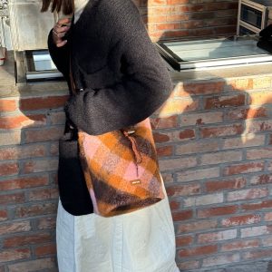 Sunset Orange High-Quality Woolen Plaid Large Capacity Crossbody Tote Bag - Stylish Commuter Bucket Bag for Everyday Use