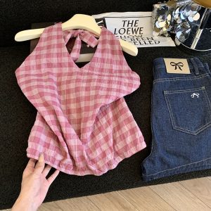 Sweet and Spicy Bow Tie Halter Tank Top - Stylish Women's Top for Wholesale, Perfect for Y2K and 90s-Inspired Fashion