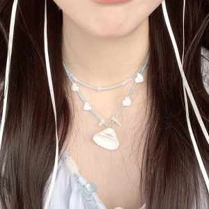 Sweet Heart Necklace with Pearl Shell Pendant - High Fashion Choker for Young Girls, Cool Vacation Vibe Clavicle Chain Accessory