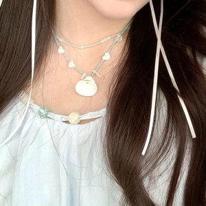 Sweet Heart Necklace with Pearl Shell Pendant - High Fashion Choker for Young Girls, Cool Vacation Vibe Clavicle Chain Accessory