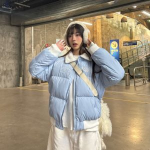 Sweet Soft Plush Collar Cotton Jacket for Women, Thickened Short Winter Coat, Loose Age-Reducing Outerwear, Casual Fashion Layering Piece