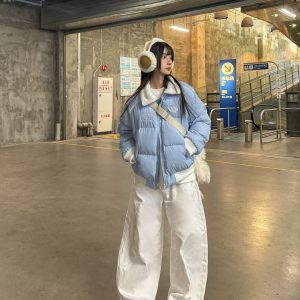 Sweet Soft Plush Collar Cotton Jacket for Women, Thickened Short Winter Coat, Loose Age-Reducing Outerwear, Casual Fashion Layering Piece