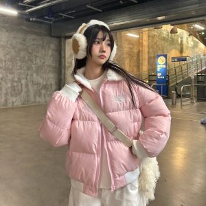 Sweet Soft Plush Collar Cotton Jacket for Women, Thickened Short Winter Coat, Loose Age-Reducing Outerwear, Casual Fashion Layering Piece