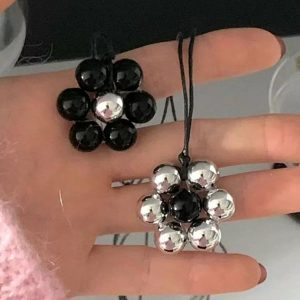 Sweetheart Korean Flower Pendant Necklace, Long Sweater Chain Accessory, Ins Style Jewelry for Girls, Trendy Y2K Fashion