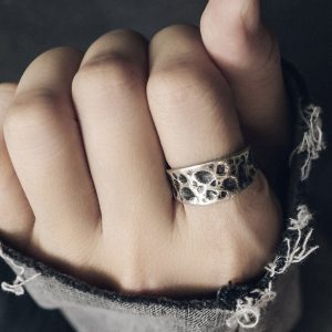 Textured Adjustable Silver Ring - Minimalist Vintage Design for Men and Women - Unique Non-Fish Home Jewelry