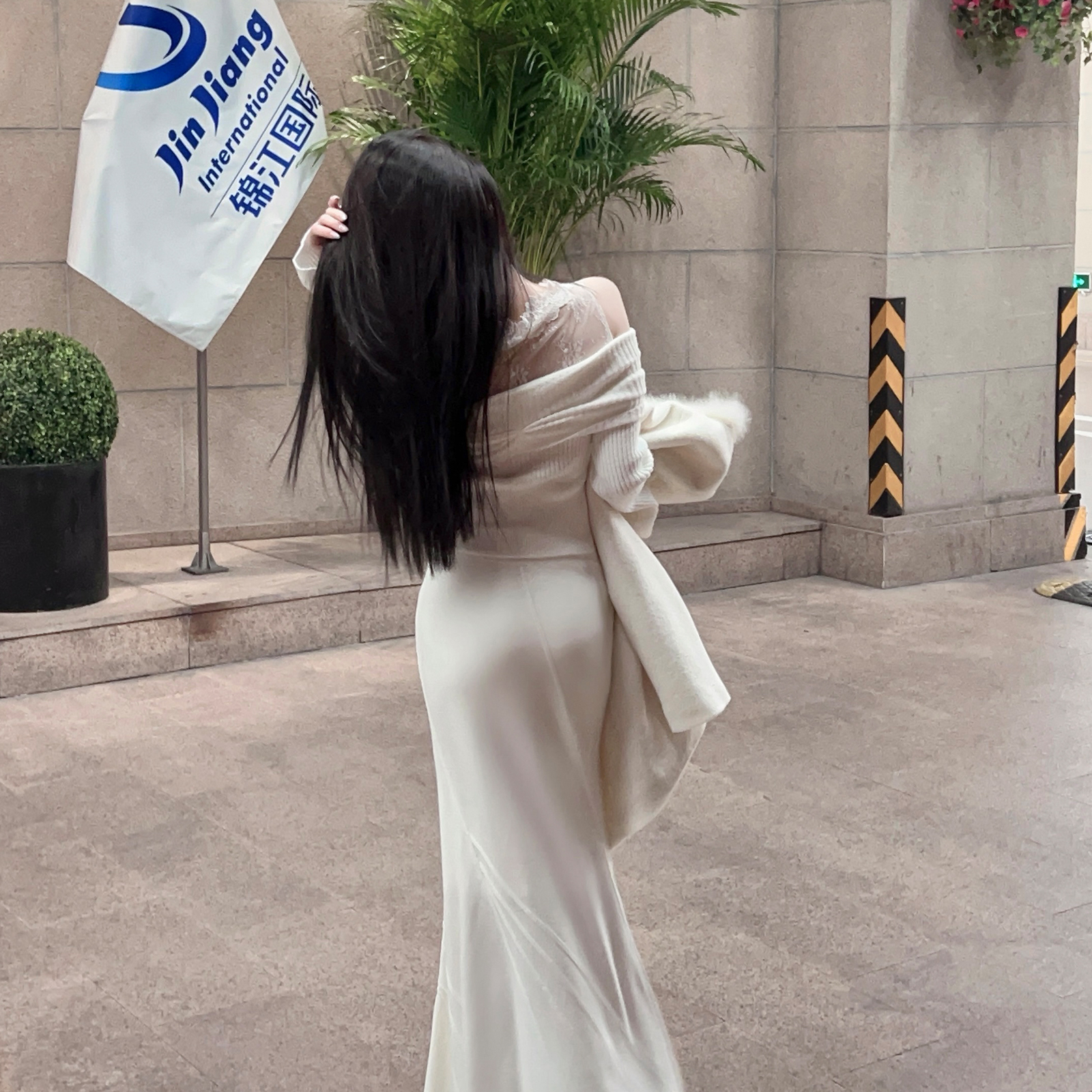 Thick White Mermaid Knit Long Skirt - Winter Bodycon, Slim High Waist Design, Trendy Y2K Style