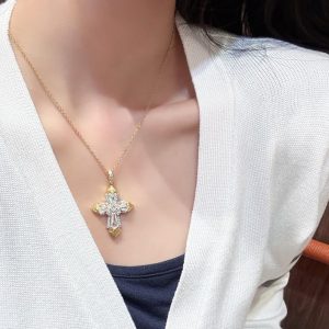 Trendy High-Carbon Diamond Cross Necklace for Women - Ultra-Sparkling Light Luxury Clavicle Chain, Perfect for Sweater Layering