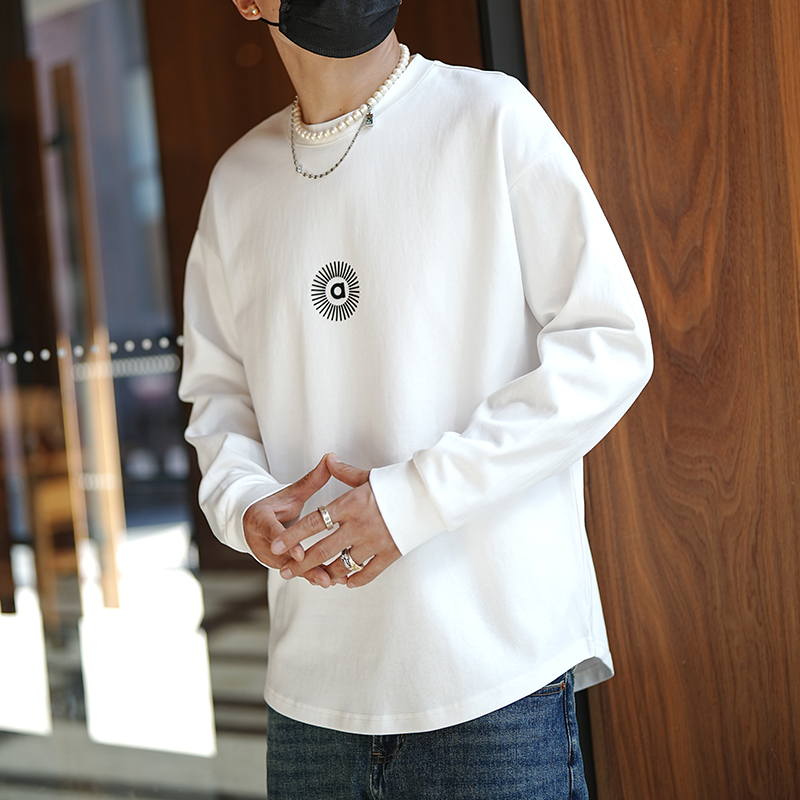Trendy Minimalist Plush Long-Sleeve T-Shirt for Men - Versatile Round-Neck Basic Top in Harbor Style