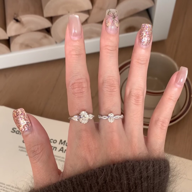 Trendy Open Finger Ring for Women with Full Diamond Zirconia - Versatile High-End Fashion Jewelry for 2025