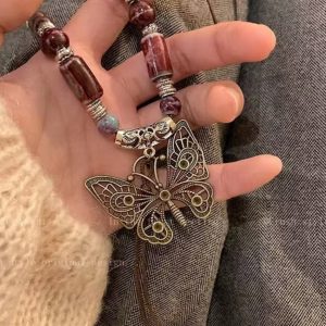 Trendy Soul Collision Necklace Pendant - Simple Single Loop Sweater Chain for Fashion-Forward Looks