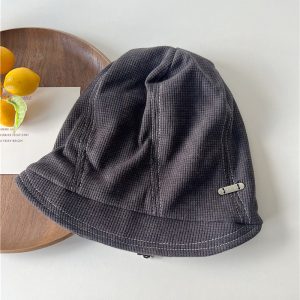 Trendy Wide-Brimmed Bucket Hat for Autumn and Winter - Casual Everyday Style, Flattering Fit, Perfect for Lazy Days