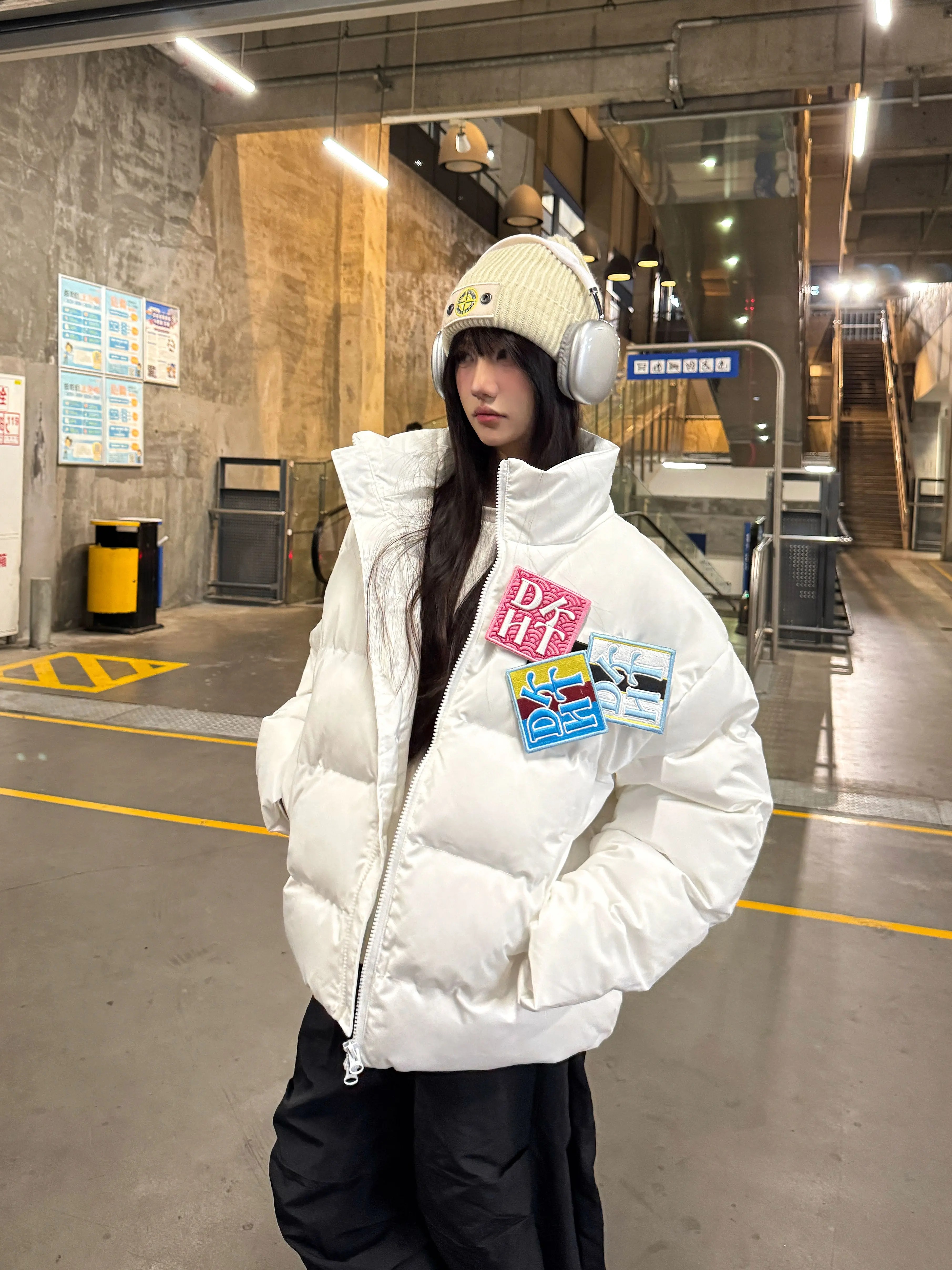 Trendy Winter Velcro Letter Cotton Jacket - Thick Warm Loose Bread Coat for Casual Style