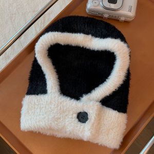 Trendy Women's Balaclava Hat with Scarf, Warm Ear Protection, Autumn Winter Style, Cozy Fashion Accessory