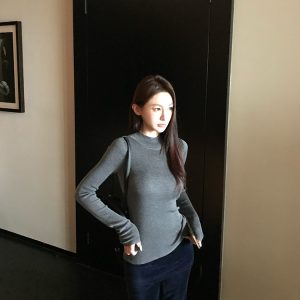 Twilight Soft Color Wool Knit Slim-Fit Long Sleeve V-Neck Turtleneck Base Layer Top - Cozy 90s Style Essential