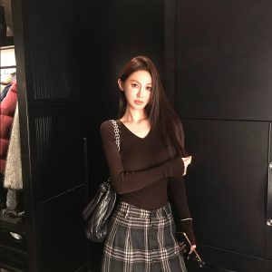 Twilight Soft Color Wool Knit Slim-Fit Long Sleeve V-Neck Turtleneck Base Layer Top - Cozy 90s Style Essential