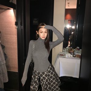 Twilight Soft Color Wool Knit Slim-Fit Long Sleeve V-Neck Turtleneck Base Layer Top - Cozy 90s Style Essential
