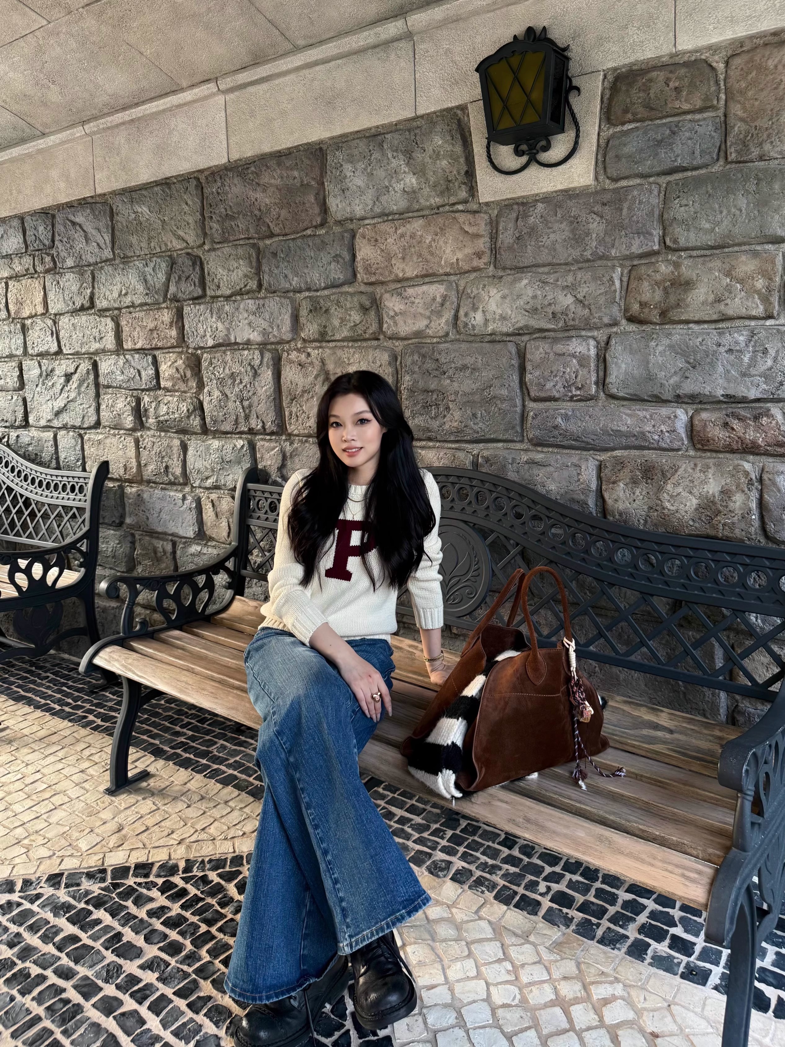 Two-Color Retro Letter Sweater - Slimming Straight Shoulder Fit for Magical World Vibes - Trendy Y2K Style