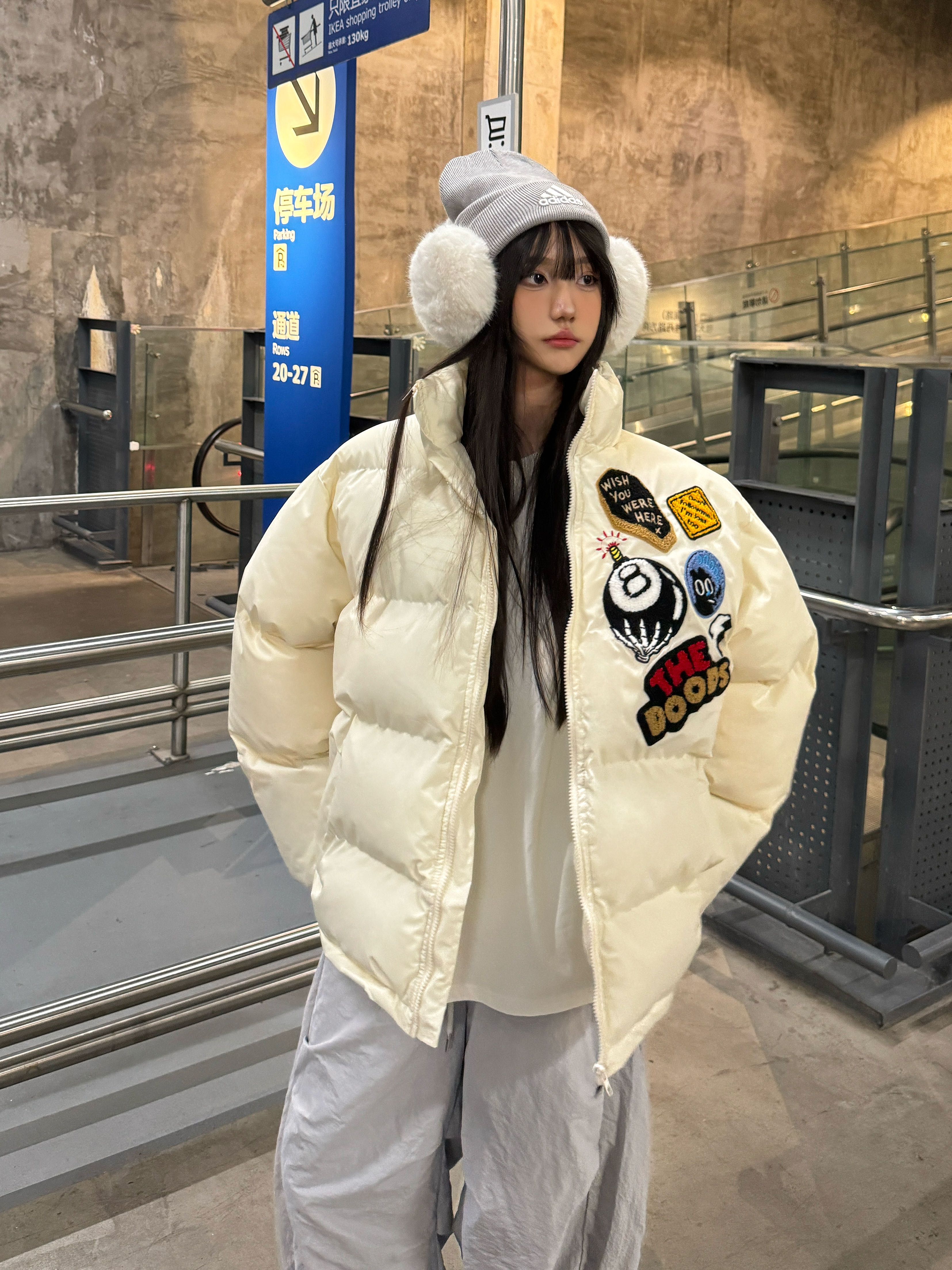 Unisex Thick Cotton Puffer Jacket with Medal Letter Embroidery - Loose Fit Winter Coat in American Style
