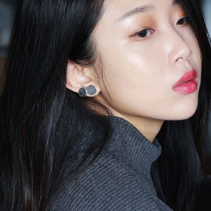 Unisex Vintage 925 Silver Rippled Cloud Tag Earrings - National Style Design, Round Studs for Unique Fashion Statement