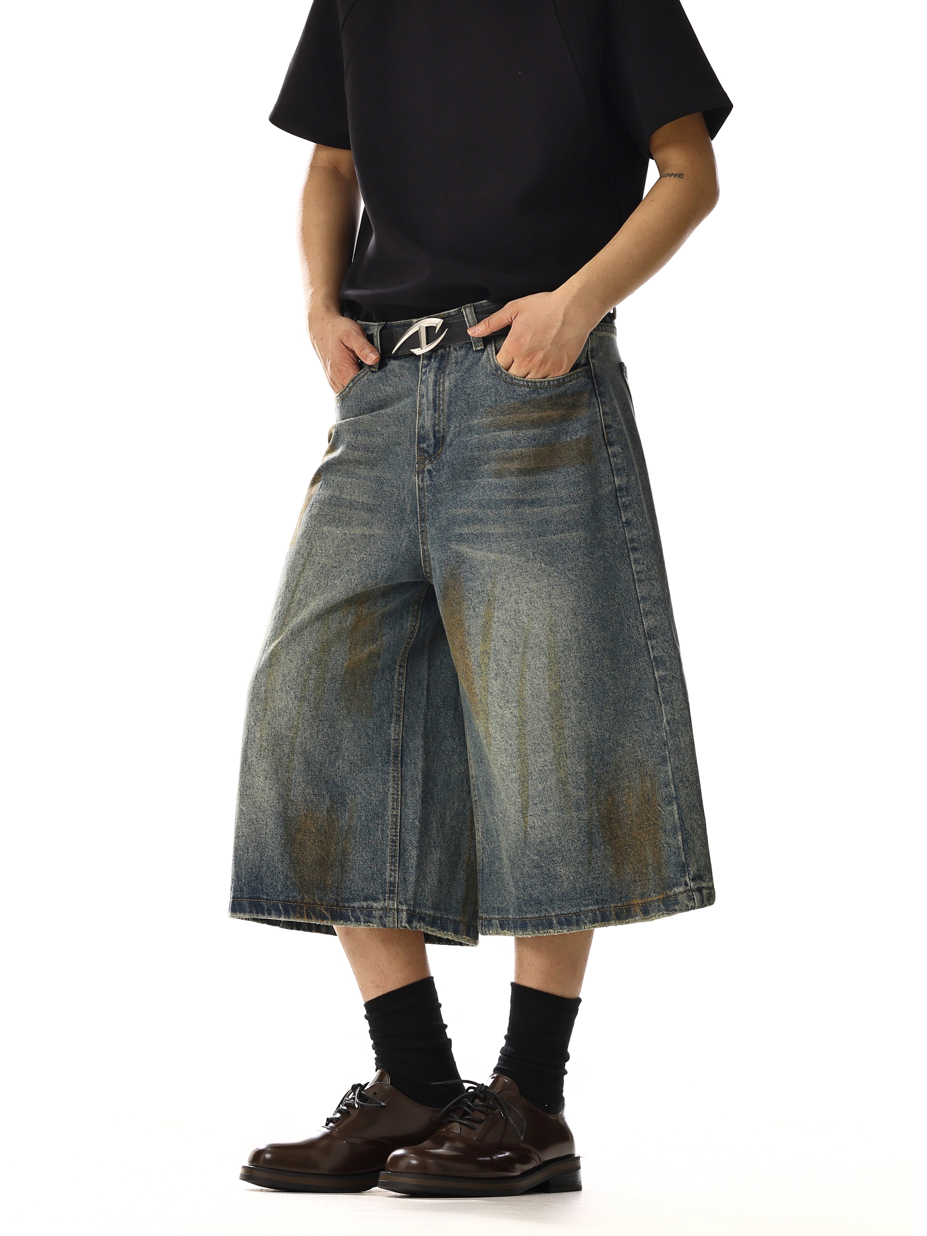 Unisex Vintage Distressed Denim Shorts, Loose Wide-Leg Straight Cut, Trendy Mid-Length Summer High Street Fashion