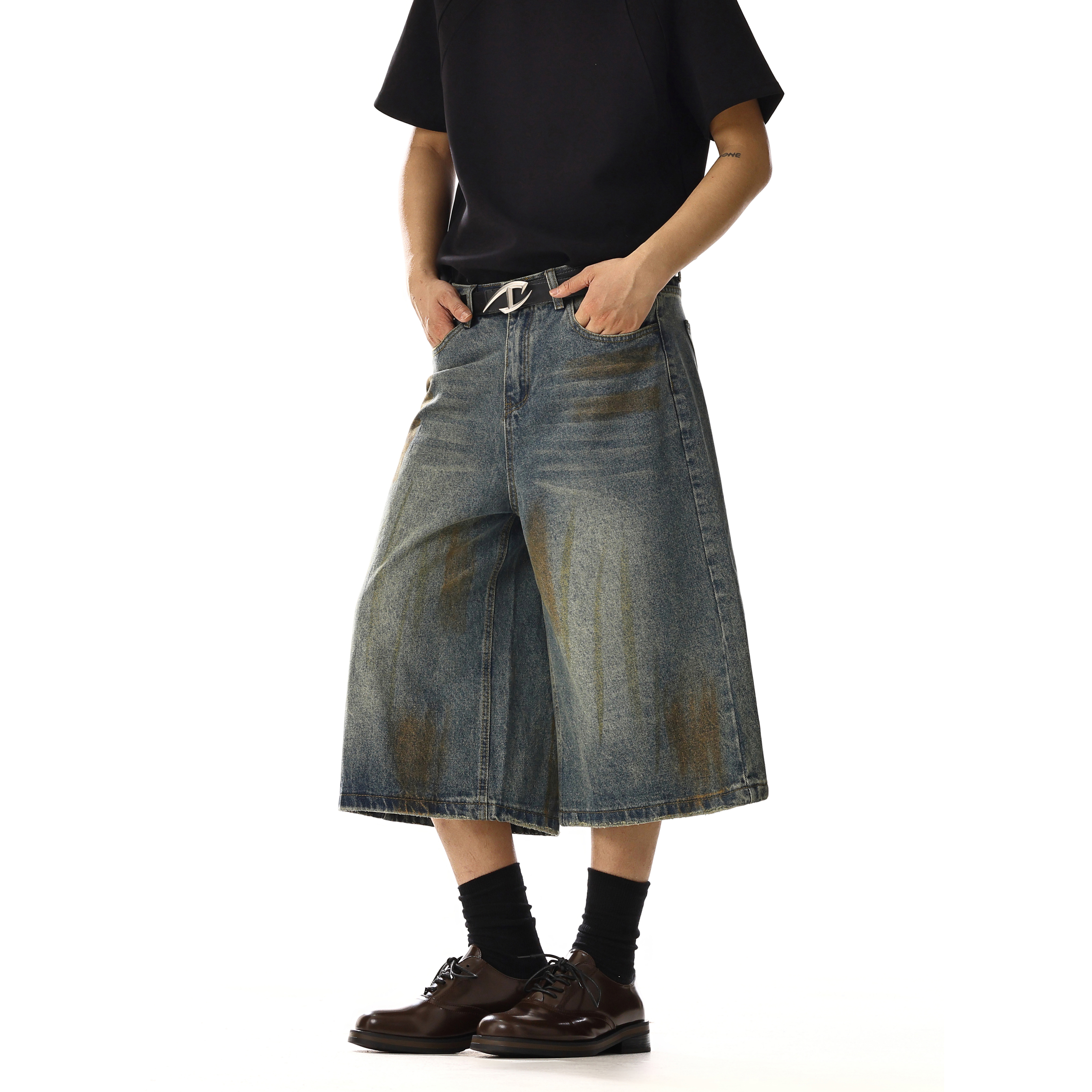 Unisex Vintage Distressed Denim Shorts, Loose Wide-Leg Straight Cut, Trendy Mid-Length Summer High Street Fashion