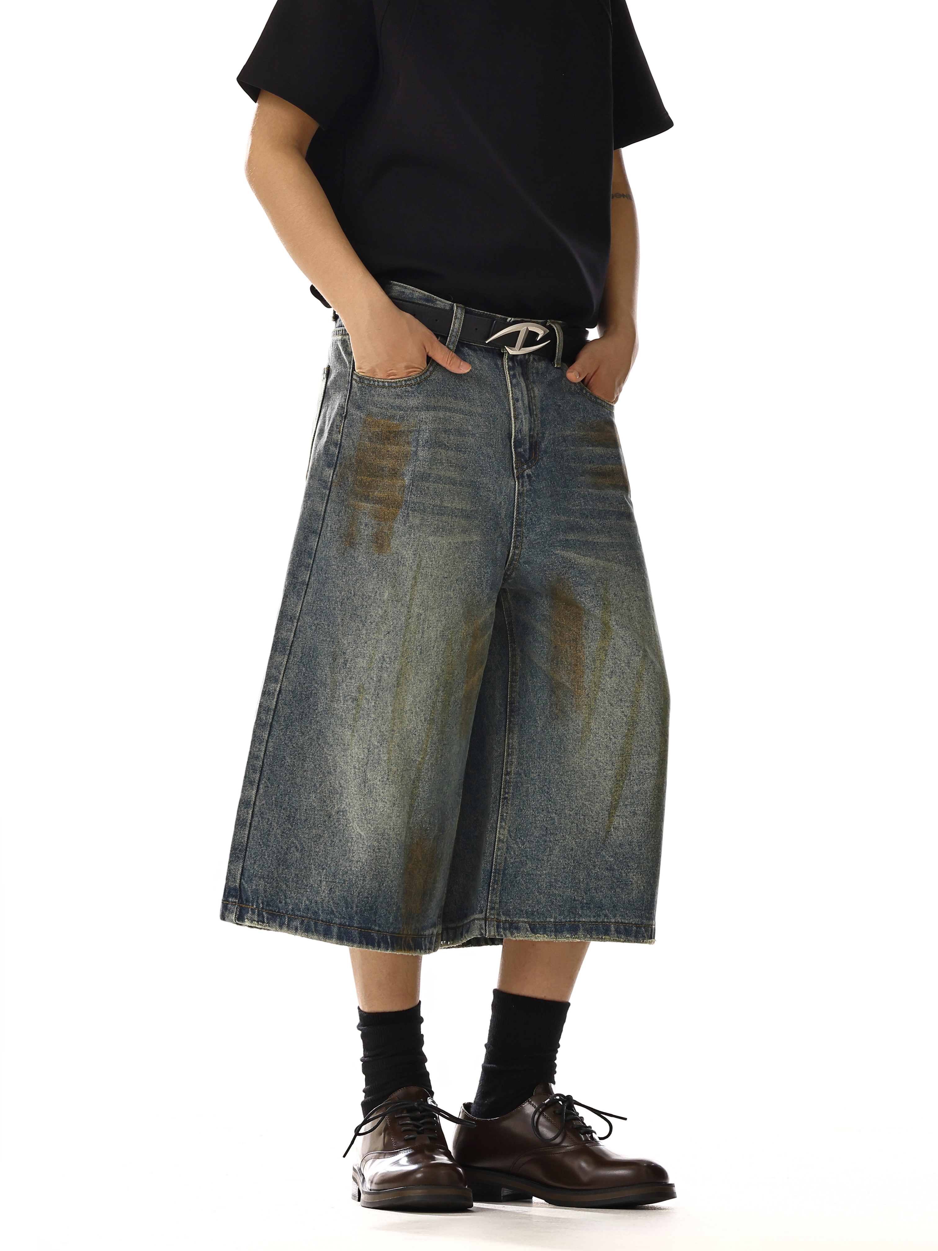 Unisex Vintage Distressed Denim Shorts, Loose Wide-Leg Straight Cut, Trendy Mid-Length Summer High Street Fashion