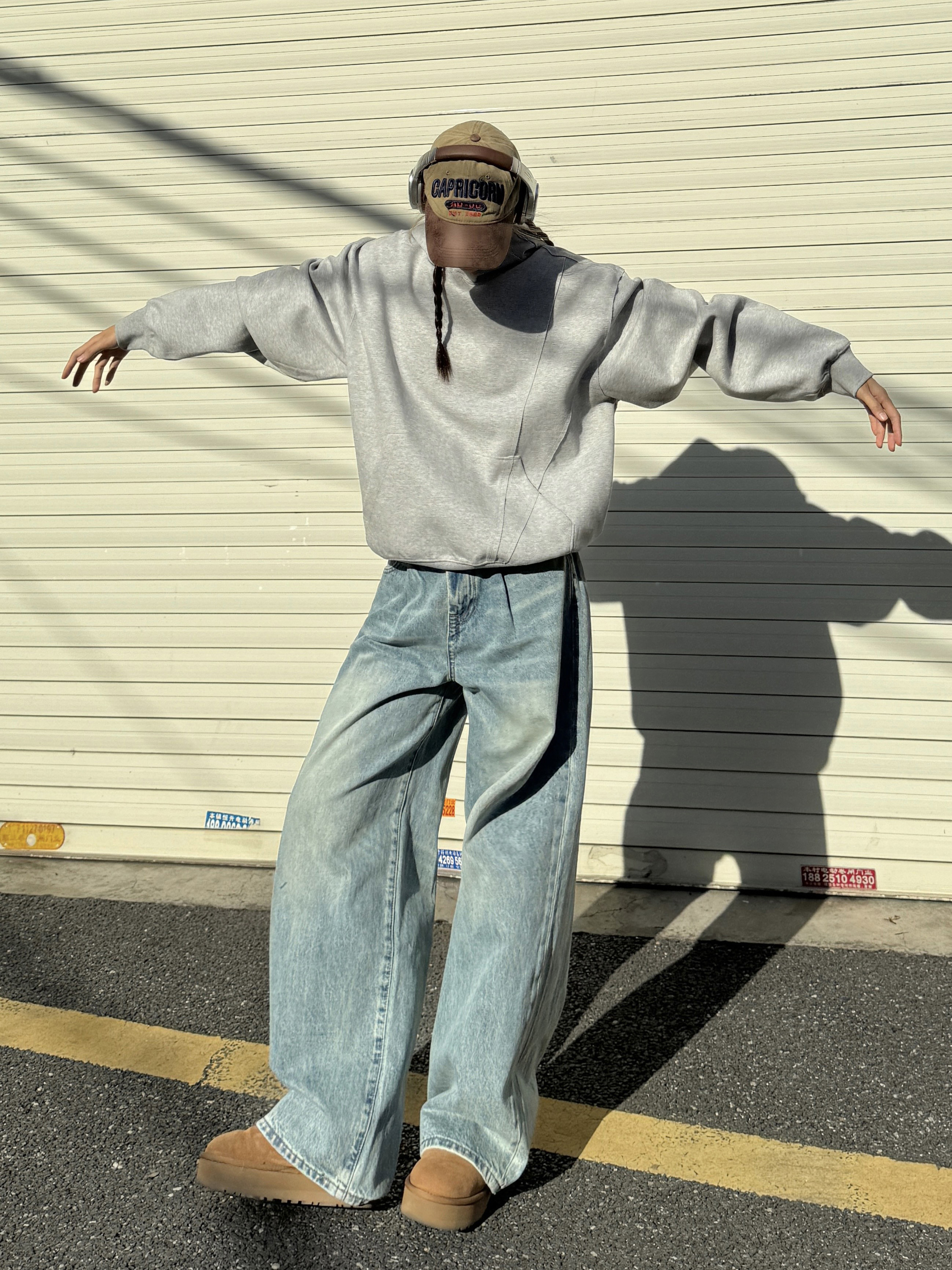 Unisex Vintage Hip-Hop Wide-Leg Floor-Length Jeans in Washed Blue - 90s American Street Style