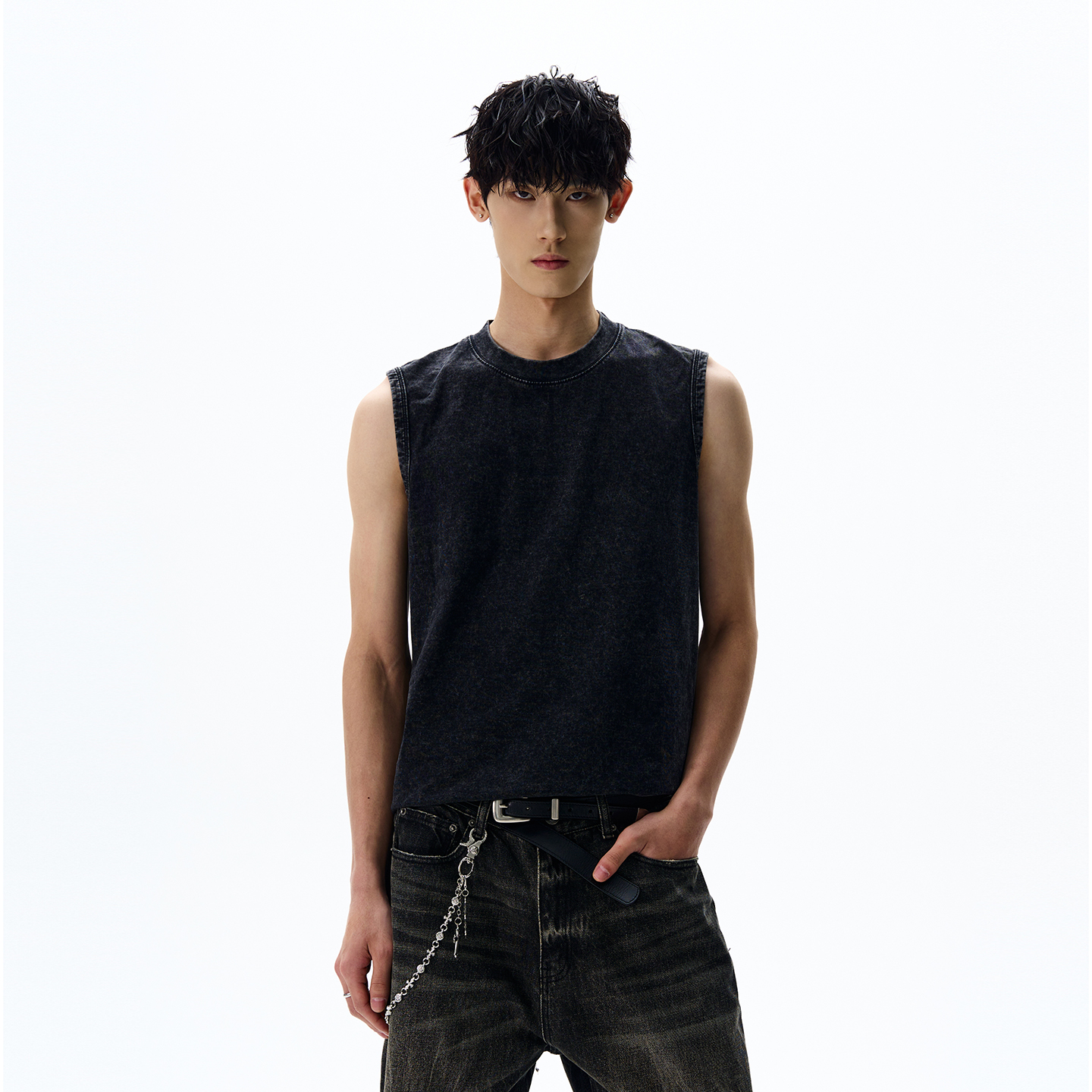 Unisex Vintage Washed Distressed Sleeveless Vest Casual T-Shirt for Summer - Versatile American 90s Style