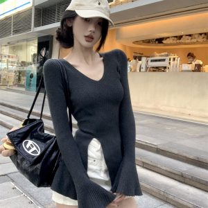 V-Neck Bell Sleeve Knitted Top for Women, Chic Waist-Cinching Design with Split Detail, Perfect for 90s and Y2K Fashion Lovers